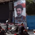 Hamenei se sastao sa Kalibafom, razmatrali jačanje vojne moći