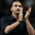 Naš čovek! Zlatan Ibrahimović dobio od Fudbalskog saveza Srbije poseban poklon na oproštaju (foto)