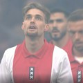 Samo bod razlike, dva kola do kraja: Šokantan poraz Ajaksa