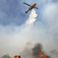 (Video) Vatra guta tasos sa 4 fronta! Dignuti avioni, vatrogasci se celu noć borili sa buktinjom: Hitno mobilisane sve snage…