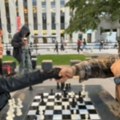 Kanađanka sakrila da je velemajstor u šahu, pa izazvala deku iz Srbije na ulici: "Gospode Bože mi pomozi"