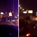 Užas na Mostu na Adi: Automobil smrskan, ima teško povređenih, saobraćaj zaustavljen