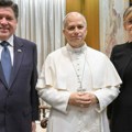 Papa Lav XIV dobio na poklon pivo od guvernera Ilinoisa
