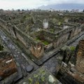 U drevnom gradu Pompeji u Italiji otkrivene nove freske i odaje