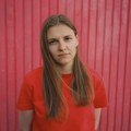 "Како се истрајава у писању и имају ли песникиње среће у љубави": Радмила Петровић покреће књижевни циклус "Час поезије"…
