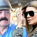 "To je, naravno, njegova verzija događaja" Melina spustila Harisa, on pobesneo: "A nekad je blenula u mene k'o u spomenik!"…