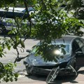 Sudar policijskog vozila i automobila u Nišu, tri osobe prevezene u Klinički centar