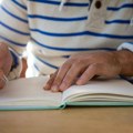Kako se piše: „Nažalost“ ili „na žalost“? Oko ovoga se mnogi i danas dvoume, a pravilo je jednostavno