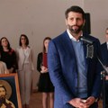Šapić čestitao školsku slavu Svetog Savu svim đacima i prosvetnim radnicima
