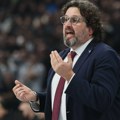 Vreo doček za Trinkijerija u Areni: Navijači Zvezde zviždali Italijanu, pa ga izvređali