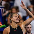 Sabalenka rutinski do četvrtfinala Ju-Es opena, Ema Navaro iznenadila Koko Gof