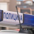 Autom sleteo s puta na prugu, pa se sudario s vozom