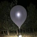 (Foto) Nećete verovati šta su prevozili! Misteriozni baloni iz Belorusije zaustavili avio-saobraćaj u Litvaniji Premijerka…