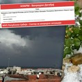 (Foto, video) Grad tuče na sve strane, krovovi se zabeleli kao usred zime! Jako nevreme već tutnji Srbijom: Upravo je udarilo…