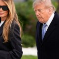Tramp krenuo da poljubi Melaniju, a njen potez sve je iznenadio: Snimak se širi mrežama