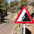 AMSS upozorava vozače: Nanosi zemlje i kamena na putu, ovo su opasne lokacije
