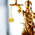 Pravosuđe: Koliko za takse, koliko za advokate - ima li u Srbiji prava za siromašne