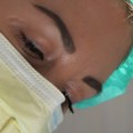 "Kasapin odsekao ženi obe dojke, probudila se u šoku": Crno tržište plastične hirurgije cveta u regionu, lekari…