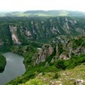 Građani traže još vaučera za odmor u Srbiji