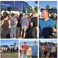Novosadski osnovci otputovali na more Gradonačenik Đurić poručio deci: Deset dana ćete se družiti s vršnjacima iz…