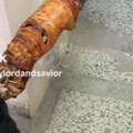 Kraj školske godine i prase! Mreže gore, evo kako su se kragujevački srednjoškolci dosetili "da poprave ocene"