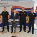 Dačić: U noćašnjim incidentima povređeno 27 policajaca, svi koji su kršili zakon biće identifikovani i sankcionisani