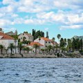 Skandal u Hrvatskoj: Proterali Srbina sa Korčule iz potpuno bizarnog razloga, objašnjenje je sramotno!