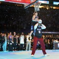Ne igra u NBA, a najbolje "zakucava" na svetu: Preskočio je Šeka i osvojio titulu, spektakl na Ol-staru! (video)