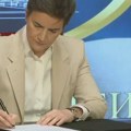 Kampanje može da počne: Ana Brnabić raspisala izbore za odbornike skupština gradova i skupština opština