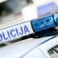 Policija privela ženu, pokušala da pređe ulicu, pešacima nije dozvoljeno da priđu Palati Srbija