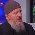 Pop koji je lopatom ubio zavisnika u zatvoru postao "umetnik": Tesla, Draža, sveci, ali i nage žene
