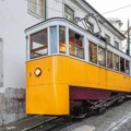 Popularna Lisabonska žičara iskočila iz šina, ima mrtvih