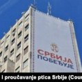 Zahtevi da se sa zgrade u centru Beograda ukloni plakat 'Srbija pobeđuje' jer ugrožava stanište retkih ptica
