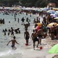 Horor u Italiji: Muškarac zlostavljao dve devojčice od 10 i 11 godina na plaži u Riminiju