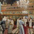 Njegovo Preosveštenstvo Episkop niški Arsenije služio Svetu Arhijerejsku Liturgiju u Pazarskoj crkvi