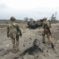 Politiko: Ukrajini preti vojni kolaps