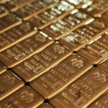 Cena zlata pala zajedno sa šansama za smanjenje kamata u SAD