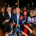 SAZNAJEMO Opozicionari krenuli za Niš posle odluke GIK-a da dodeli ključni mandat SNS