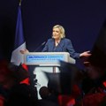 Macron i francuski levičarski rivali žele da zaustave zamah Marine Le Pen