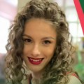 Milana Matković (23) je od rođenja u kolicima, a sada je objavila neverovatan snimak "Mojih prvih 800 metara i prvi odlazak u…