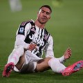 Kako se otarasiti Vlahovića: Juve želi menjažu, njima treba špic