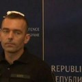 Vojno lice koje čuva SNS kriminalce i batinaše pucalo u Novom Sadu