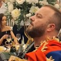 Najtraženiji srpski harmonikaš napravio haos na slavlju kod komšija: Ogrnuli ga trobojkom, usledila reakcija