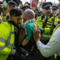 U Londonu raste broj uhapšenih: 900 ljudi iza rešetaka