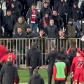 Haos na Brdu: Crveni đavoli terali trenera posle remija, vođa navijača održao i govor fudbalerima