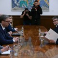 Vučić uručio Bocan-Harčenku čestitku za Putina povodom Dana pobede