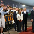 Tramp stigao u Peking uz svečani doček i crveni tepih, dočekao ga potpredsednik Kine