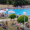 Pedofil uhapšen na bazenu u Beogradu: Telefonom snimao decu na Košutnjaku, uhvatili ga čuvari!