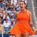 Sabalenka posle tri seta pobedila Noskovu za plasman u polufinale Ju Es opena