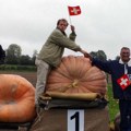 Džinovska bundeva u Švajcarskoj teška 651,5 kilograma